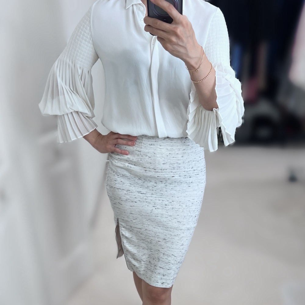 Aritzia Wilfred heathered pencil skirts w/zip sides